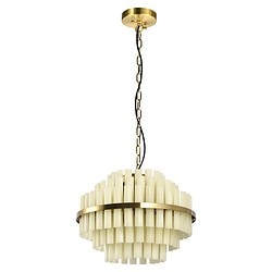 1. Luxe kristallen hanglamp met goudkleurige metalen accenten en moderne uitstraling voor exclusieve woonkamer of eetkamer.