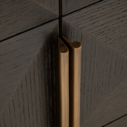 Dressoir Claremont brown  4-doors 2-shelves