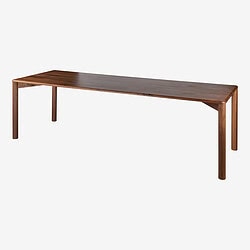 Elegante houten eettafel van Mokana Meubelen met een strak ontwerp en natuurlijke afwerking. Perfect voor een modern en warm interieur, gemaakt van duurzaam hout voor langdurig gebruik.