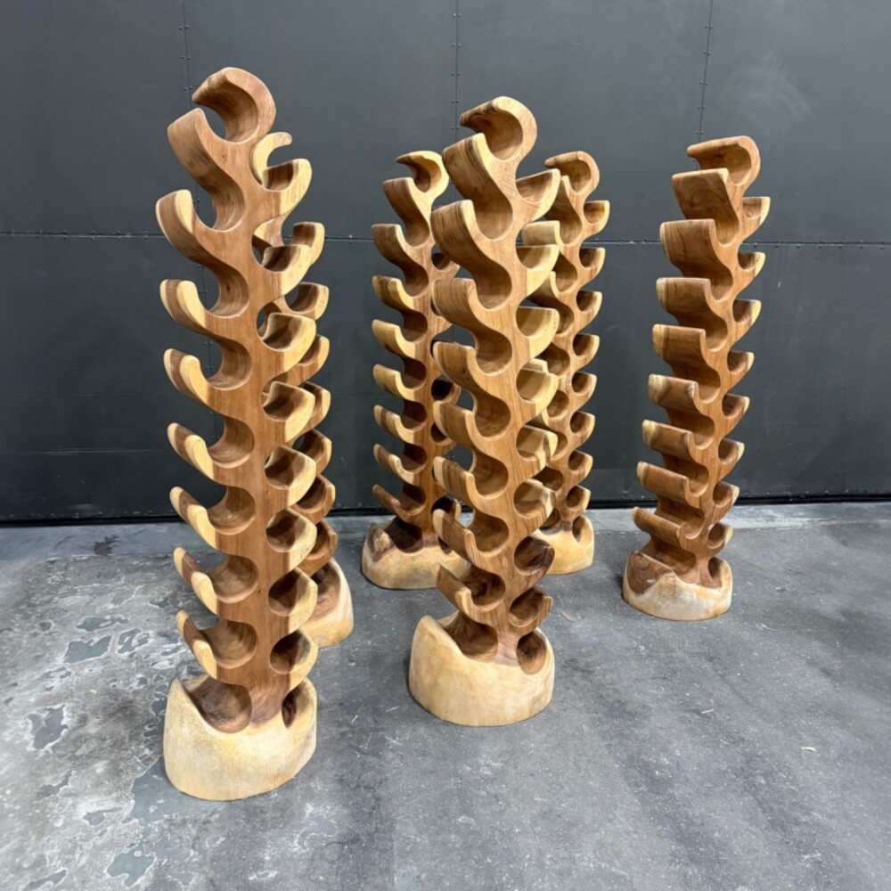 Suar wijnrek plek voor 18 flessen van massief suarhout