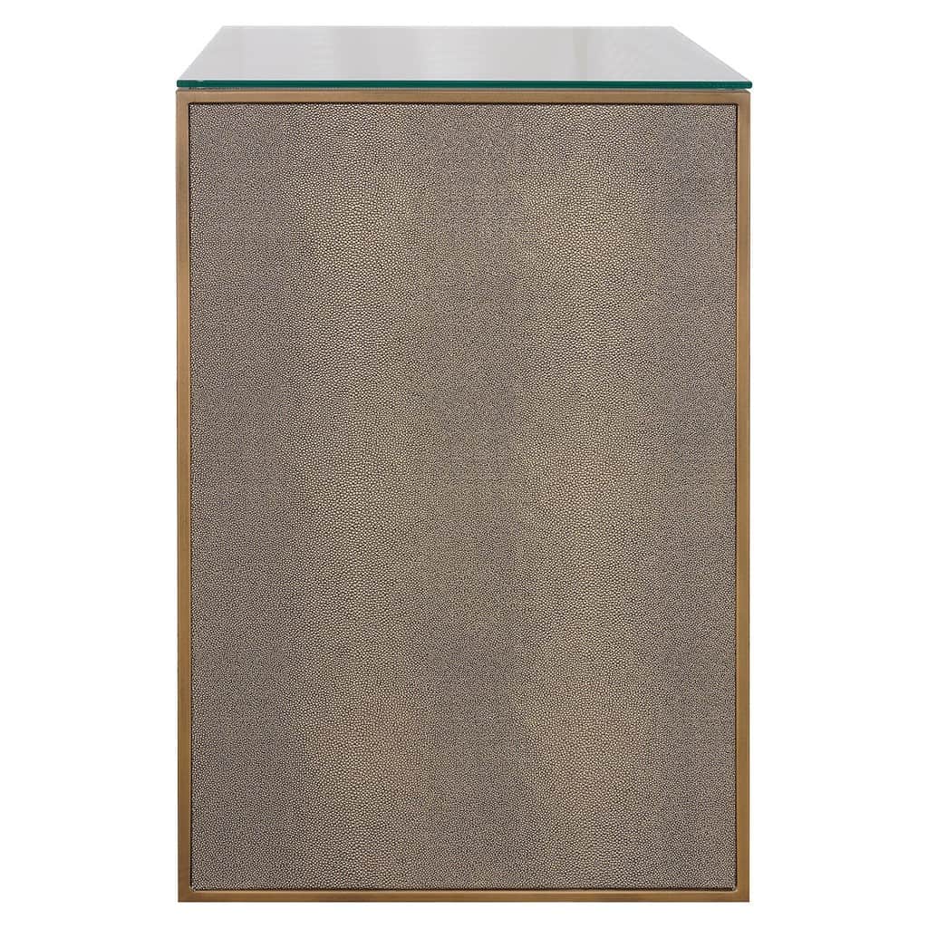 Stijlvolle houten geluidskast met stoffen front, perfect voor modern interieur en audiocomfort.