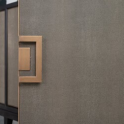 Elegante meubelwand met textuurrijke opdruk en bouwmaterialen van hoge kwaliteit, perfect voor moderne interieurs en op maat gemaakte meubels.