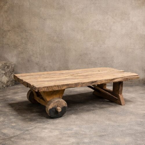 Salomntafel uniek met wielen teak