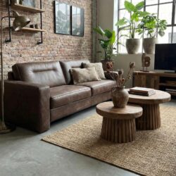 Robuuste en stoere bank Panello in oersterk africa leer