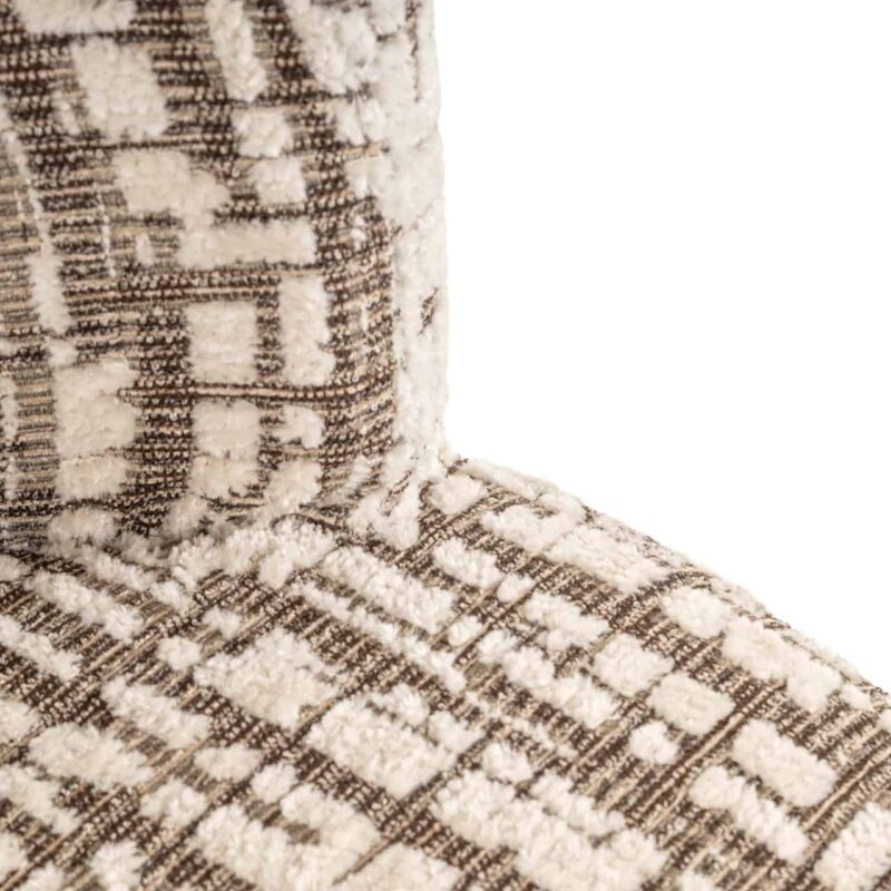 Lounge stoel Franny cream met een zwarte onderkant, handgemaakt