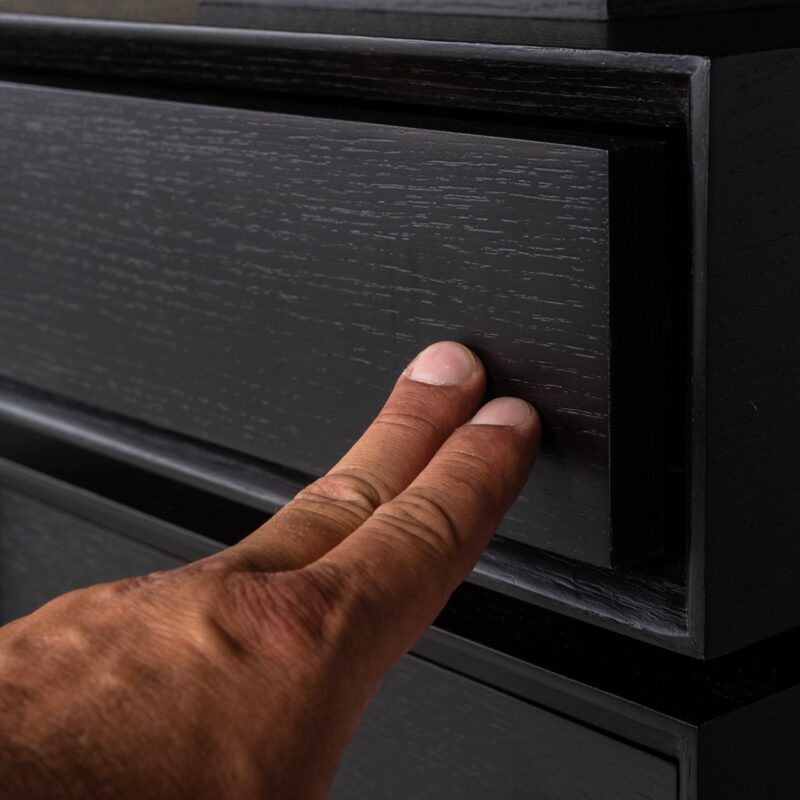 Bureau Alexander Jones charcoal (Connar)