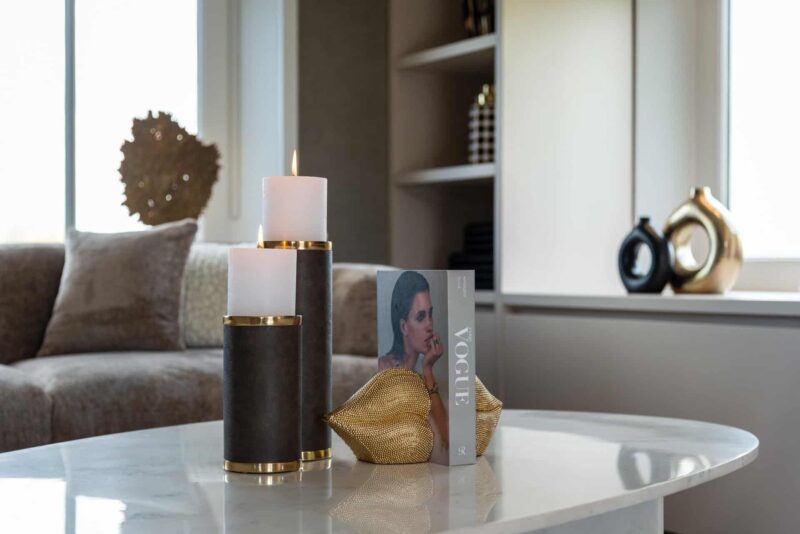 Materiaal wit marmer op salontafel Brandon