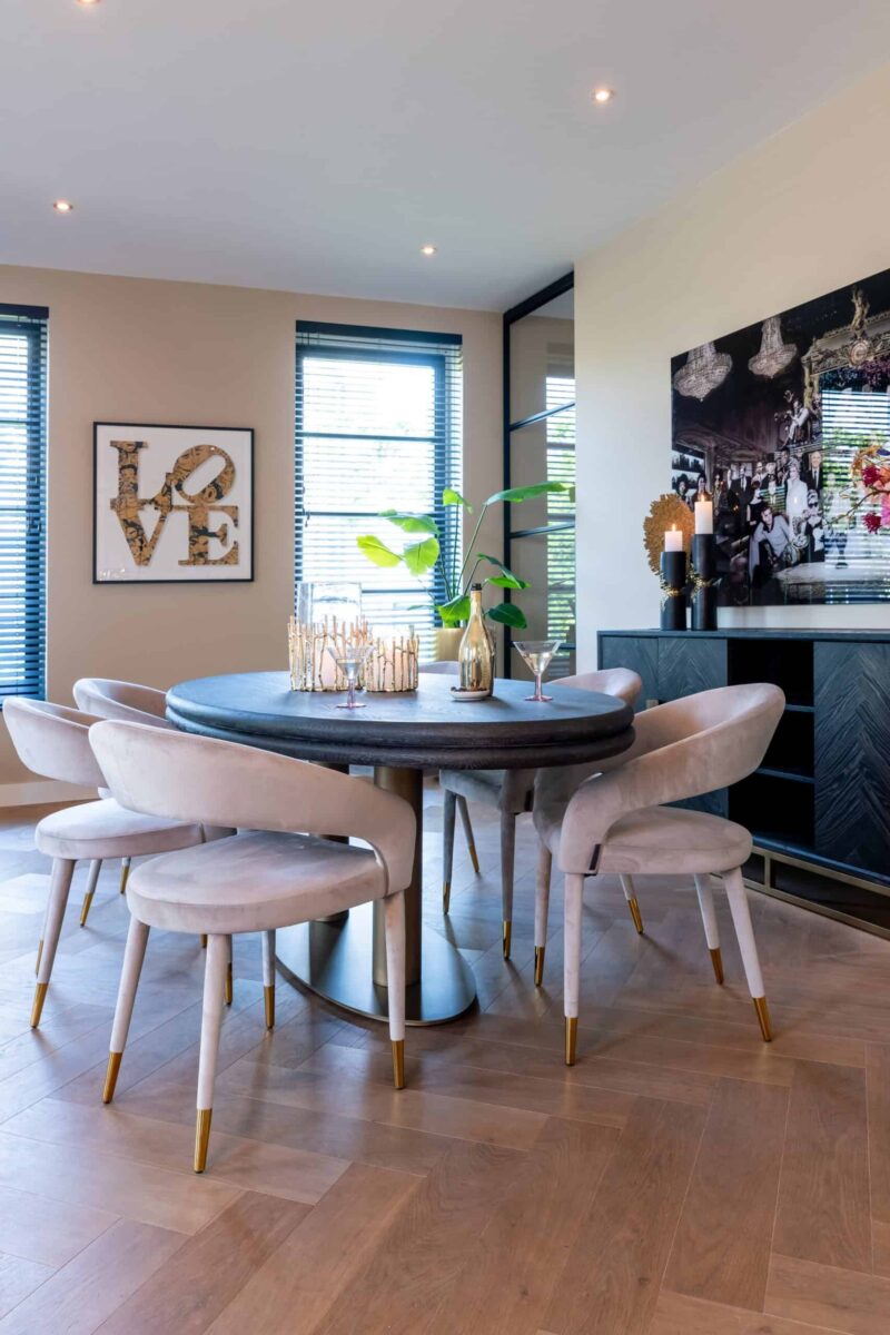 Eetkamerstoel Gia khaki velvet fire retardant