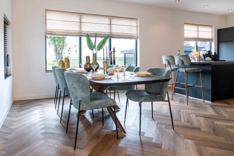 Eettafel Hayley dark coffee 280