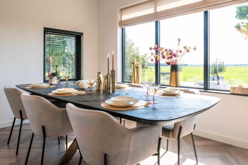 Eettafel Hayley dark coffee 280