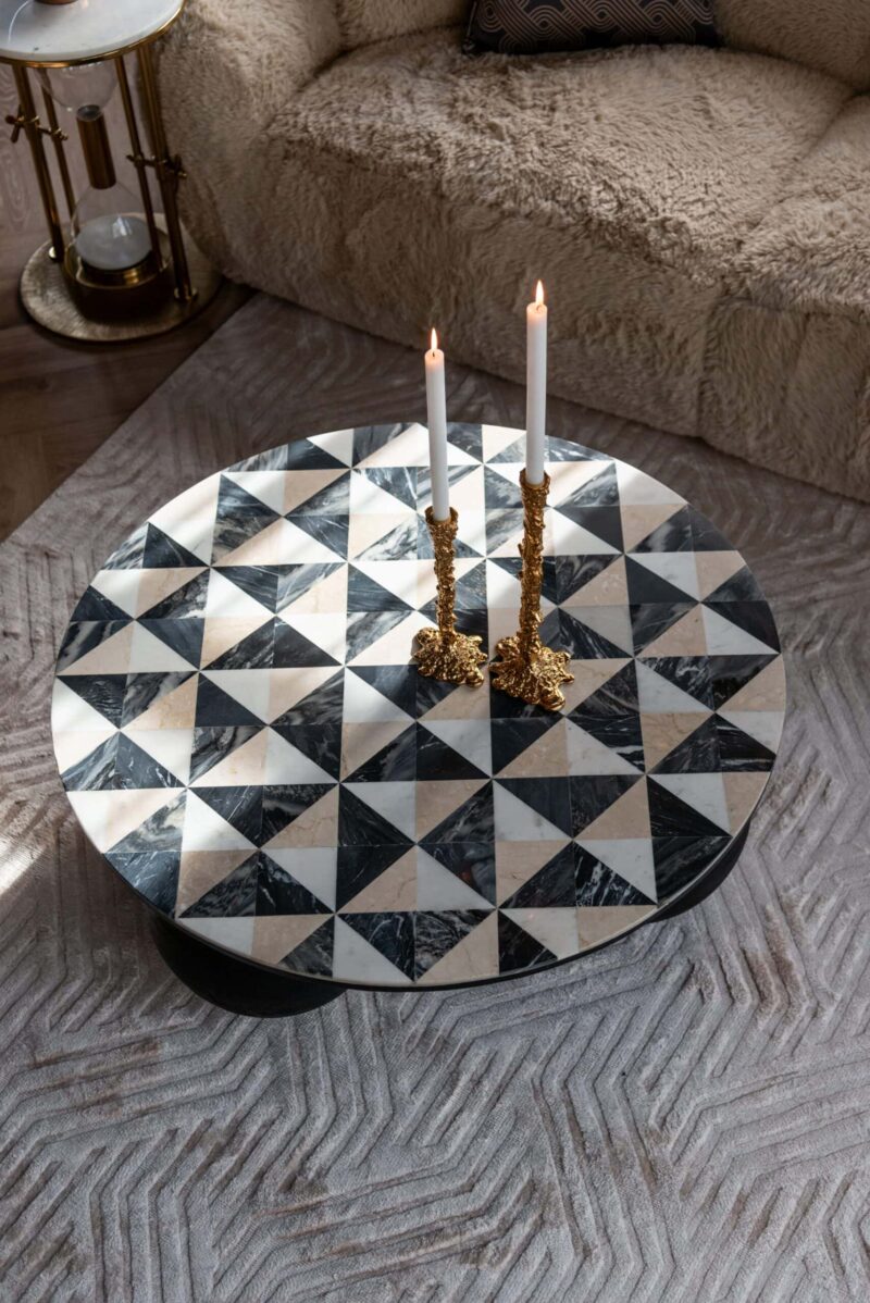 Detail van aluminium frame op bijzettafel Tempus