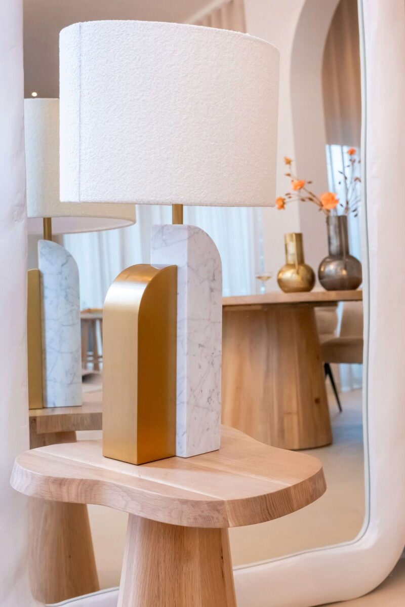 Bijzettafel Riva natural oak vanaf onder, eiken, afmetingen