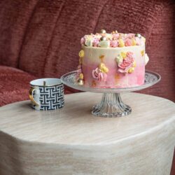 Bijzettafel Fictus beige met korte beschrijving