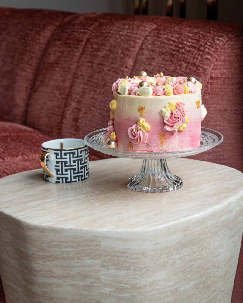 Bijzettafel Fictus beige met korte beschrijving