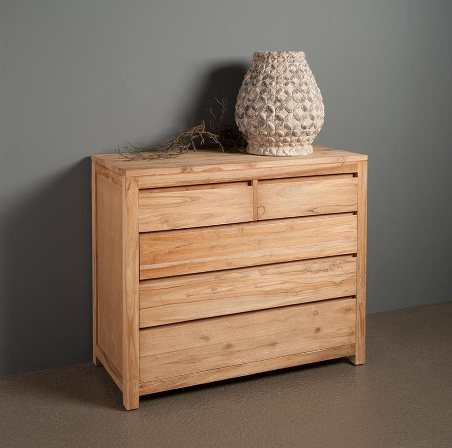 Corona Kommode 110 cm für dein Zuhause, in einem warmen Braunton, im Landhausstil