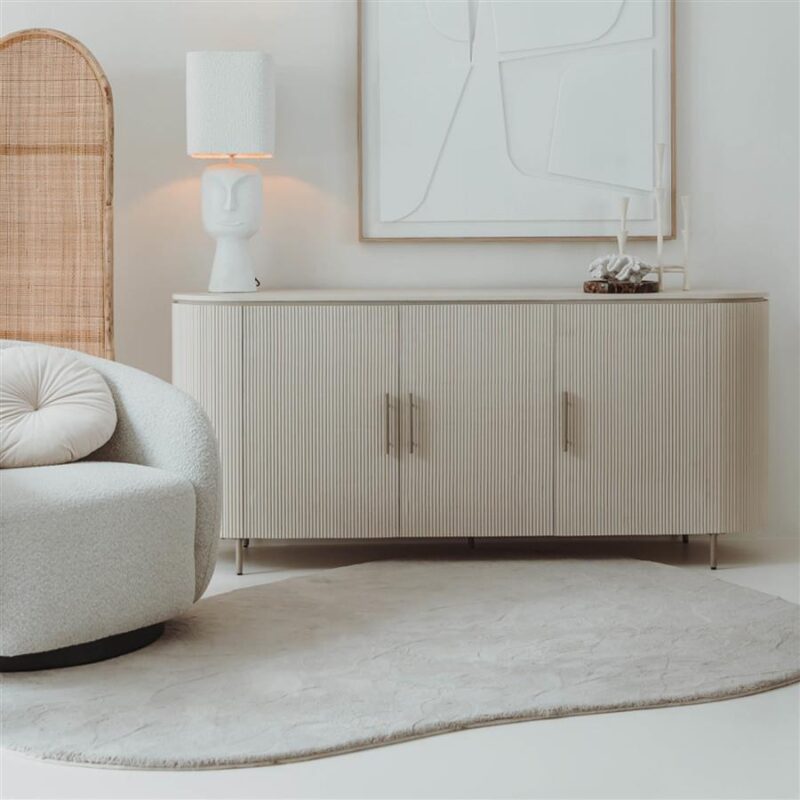 Corbetta dressoir in interieur Japandi stijl beige