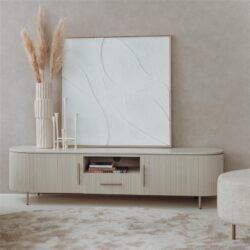 Corbetta TV-meubel in beige Japandi-stijl in een interieur