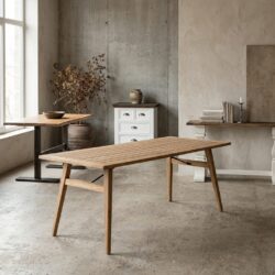 Rechthoekige eetkamertafel in naturel hout met landelijk modern design
