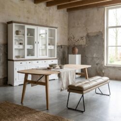 Aura eetkamertafel deens ovaal in natuurlijk hout