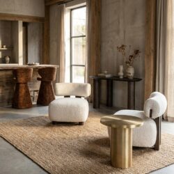 Bijzettafel Naya in goud met handgemaakt design