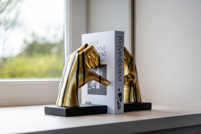Perspectief van Boekenstandaard Love black/gold, goud en zwart, polyresin