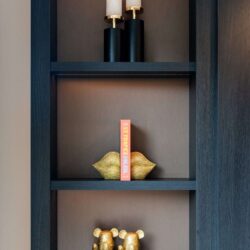 Boekenstandaards Kiss gold gold