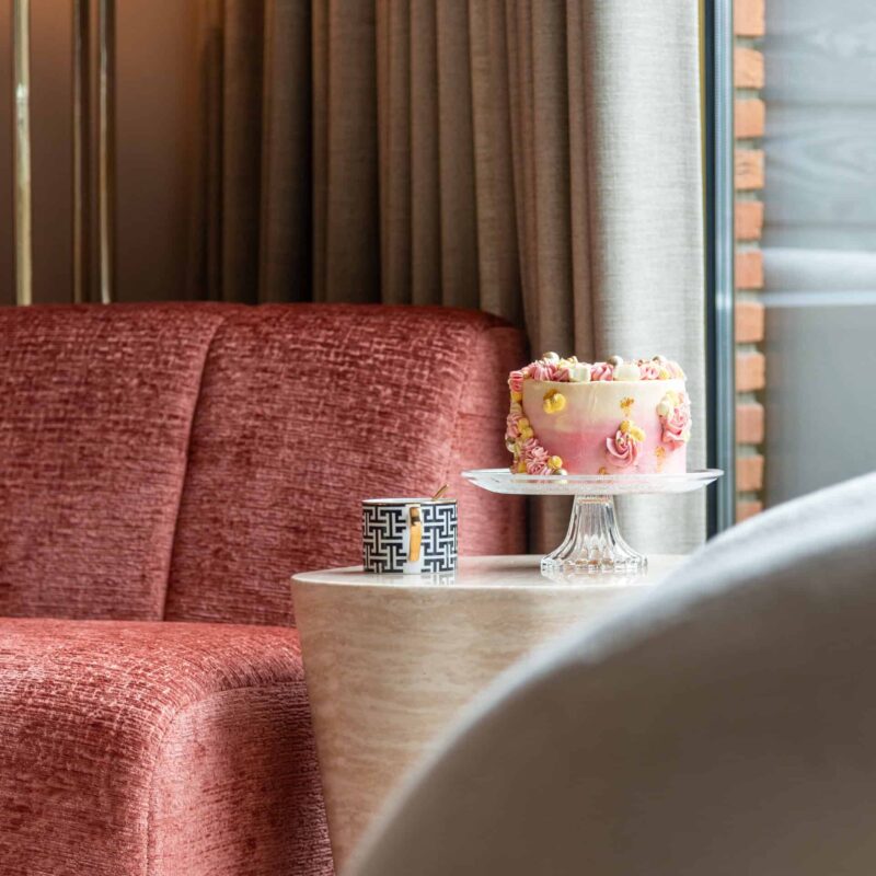 Bijzettafel Fictus beige