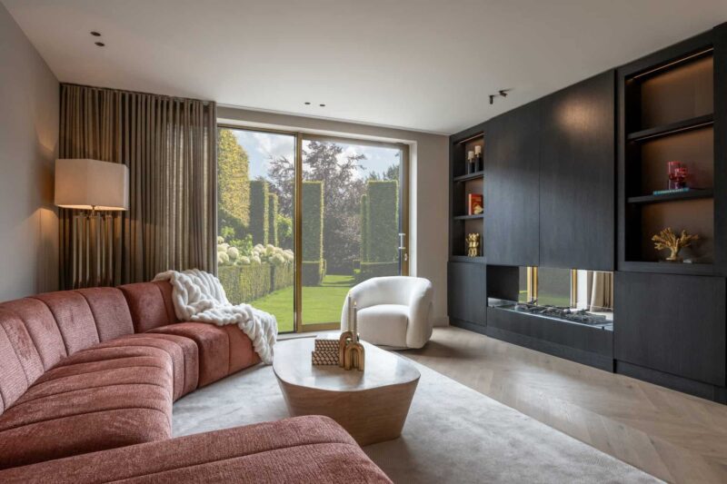 Lounge stoel Arcus white unicorn swivel