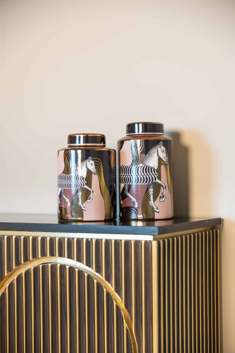 Dressoir Les Arcs vanuit voor, klassiek ontwerp