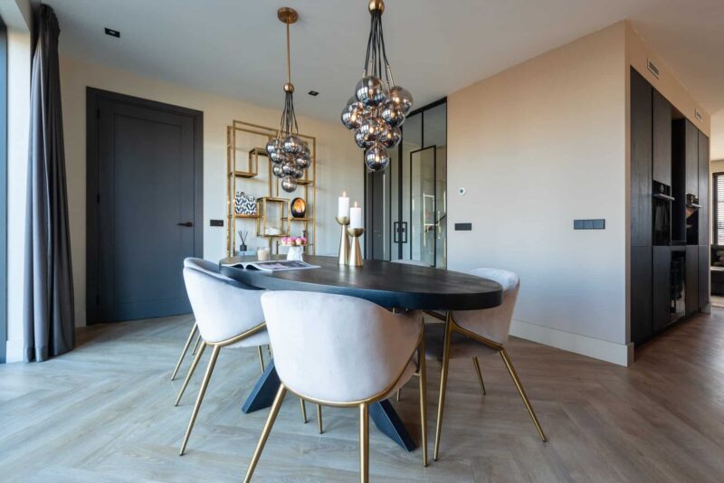 Eetkamerstoel Gwen khaki velvet fire retardant