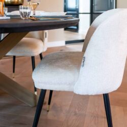 Eetkamerstoel Alicia FR white chenille fire retardant