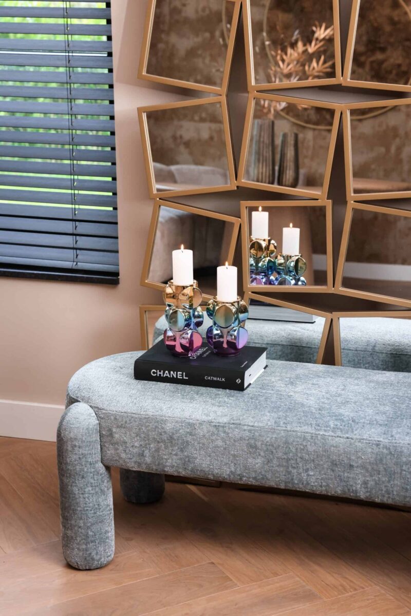 Bank Holly light blue chenille