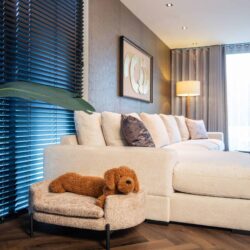 Hondenbed Dolly sheep natural