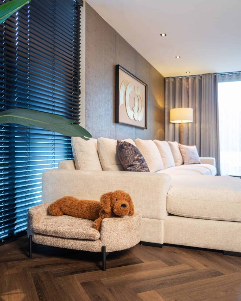 Hondenbed Dolly sheep natural