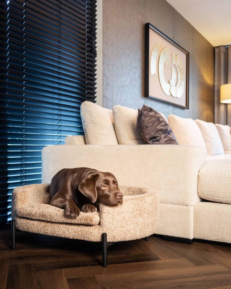 Hondenbed Dolly sheep natural