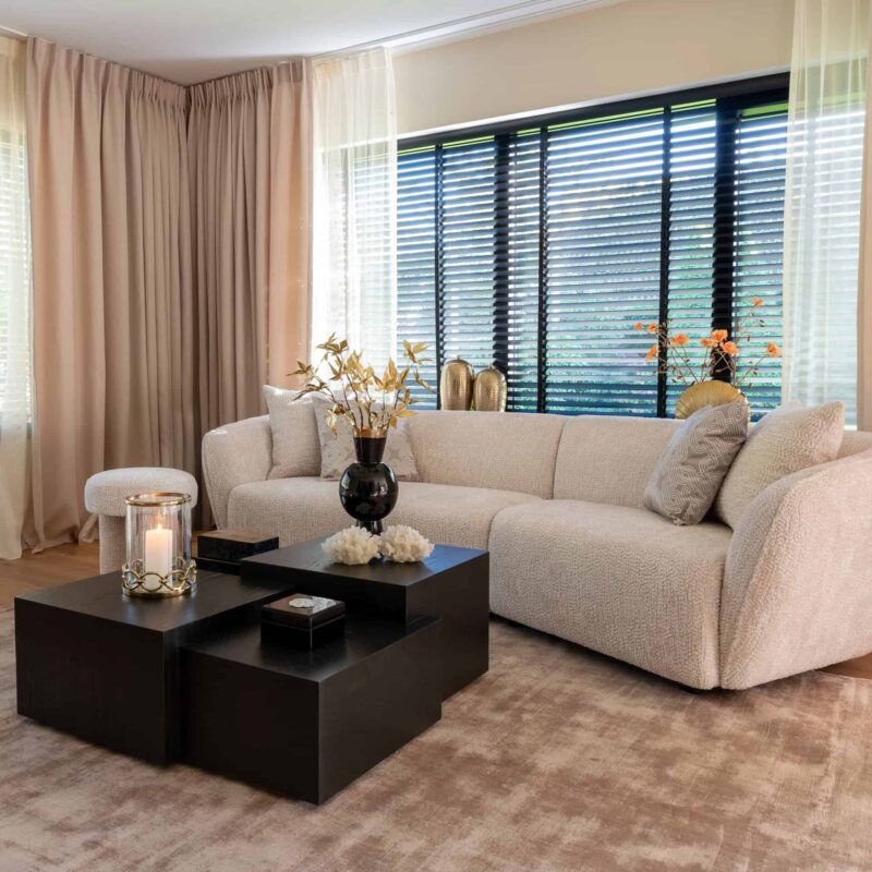 s5154_lovely_cream-s4735_lovely_cream-825221-91019-setting-4-setting.jpg Bank Armand lovely cream