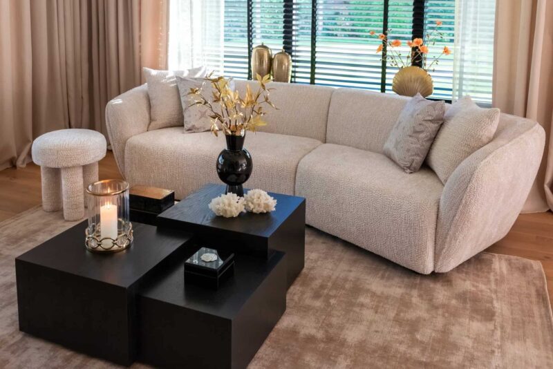 s5154_lovely_cream-s4735_lovely_cream-825221-91019-setting-8-setting.jpg Bank Armand lovely cream