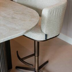 Barstoel Cheyenne biscotti swivel