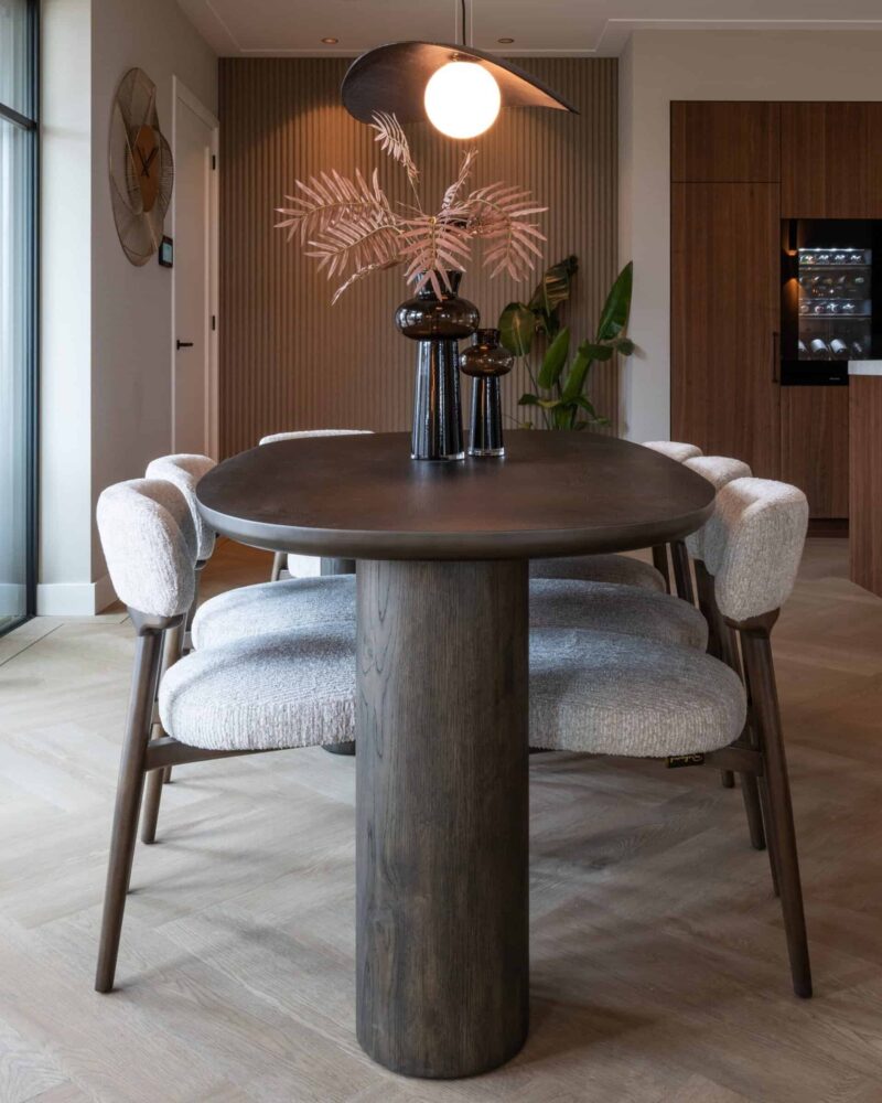 Eettafel Ellington vanafzijde, afmetingen 100x230x76 cm