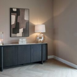 Detail keramisch blad strakke lijnen