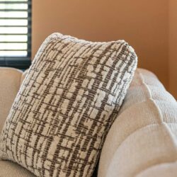 bank-jezebel-cream-fancy Bank Jezebel cream fancy