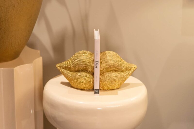 Boekenstandaards Kiss gold gold