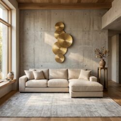 Wandlamp Collin in goudkleur met metalen behuizing en LED-verlichting