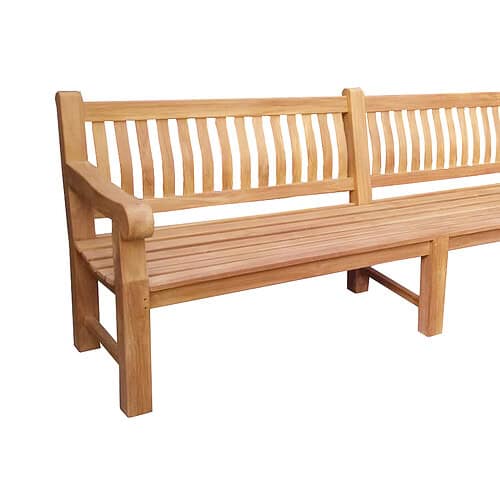 Detail van de Patrick Fat 250 cm tuinbank van Livingfurn, teakhout afwerking