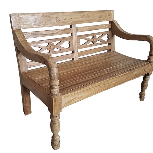 Detail Holzmuster Gartenbank „Station“ von Livingfurn