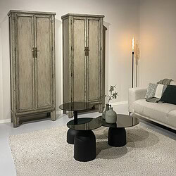 Detail van gouden details op Marie Elise kast