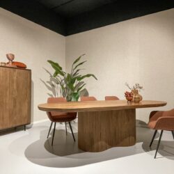 Noor 150cm kast in natuurlijk hout, luxe en elegant