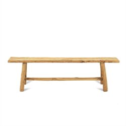 Detail van het houten bankje Blora 160 met texturen en vormen