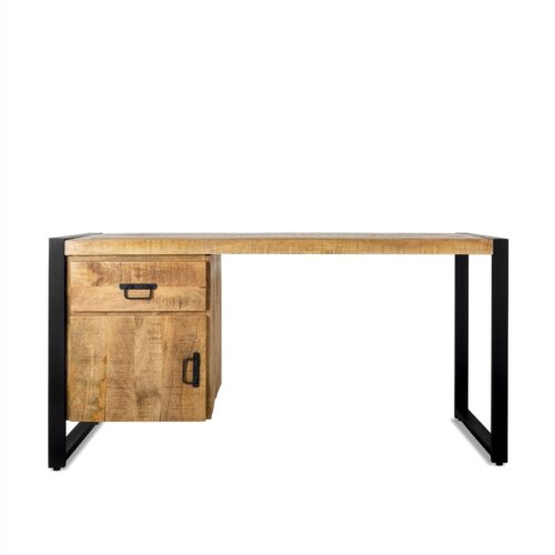 Detail van de lade van het Bureau Britt, zwart hout en staal met poedercoat