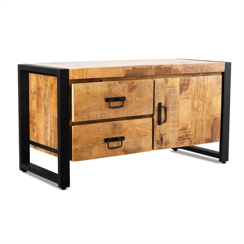 TV meubel Britt 106 in een woonkamer, houtkleur, mango hout en staal, modern design